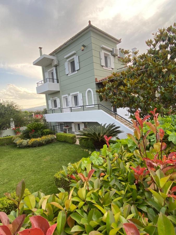 Dimitris Corinthian Villa วราฮาติ ภายนอก รูปภาพ